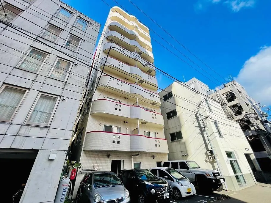 4-5観光やビジネスにも最適 札幌市内都心 広い空間 37平米の室内を堪能 貸切 סאפורו